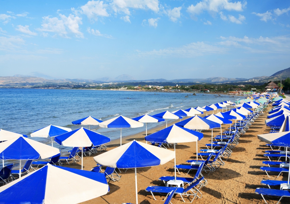 'A view of sunbeds awaiting tourists at the Greek island resort of Georgioupolis on Crete's north coast.' - Χανιά